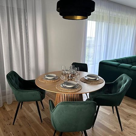 Luxury Apartment - Astro Dunajská Streda Exteriér fotografie